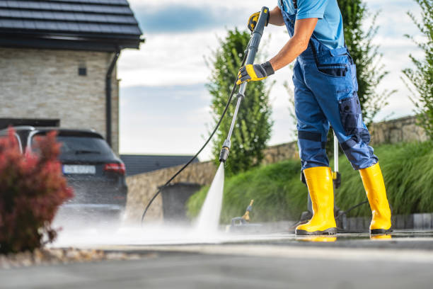 Best Driveway Pressure Washing  in Highland Beach, FL